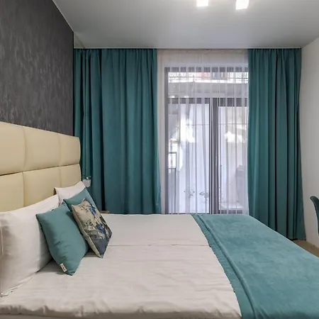 Demar Tiffani * לבוב