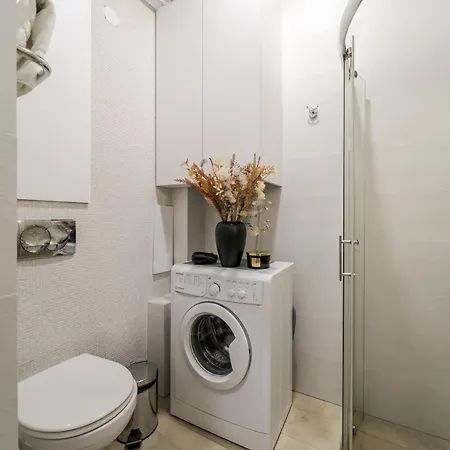 Demar Tiffani * Lviv