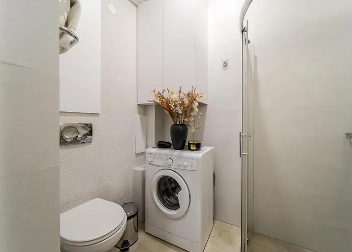 Demar Tiffani * Lvov